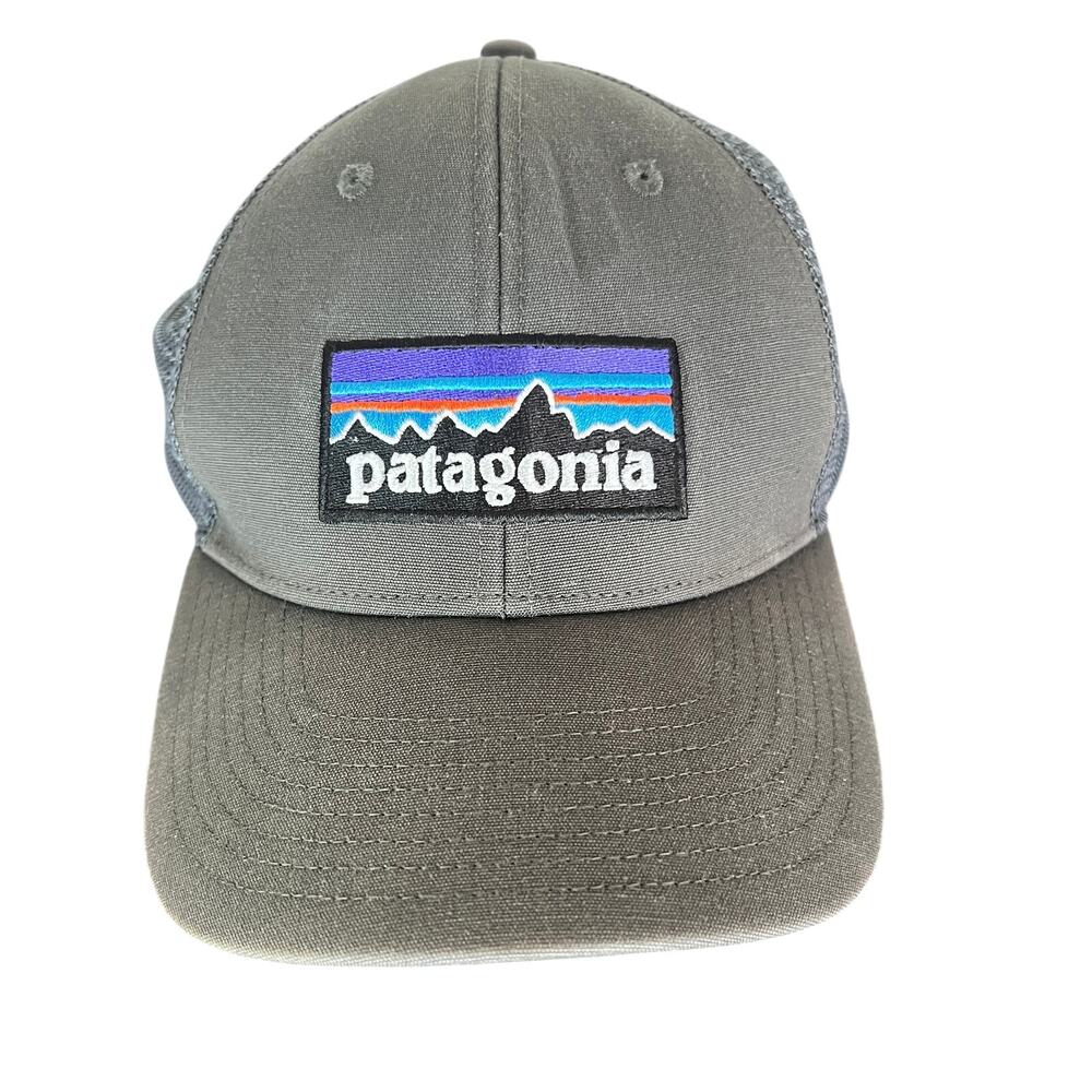 Patagonia P-6 Logo Trucker Hat Gray Mesh Snapback Cap